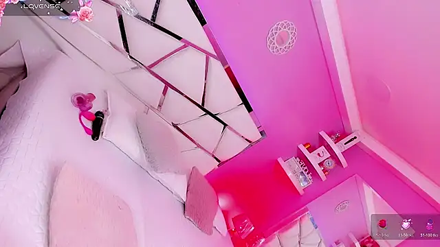 Snapshot of Ariia-janee chatting on 22, 10, 2025 Ariia-janee online show from 22, 10, 2025