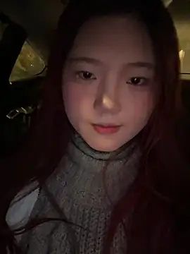 Snapshot of mimi9420 chatting on 2, 12, 2025 mimi9420 online show from 2, 12, 2025