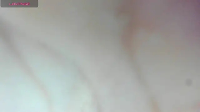 Snapshot of emahills__axelrose chatting on 25, 9, 2025 emahills axelrose online show from 25, 9, 2025