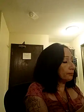 Snapshot of Dirtywhitebitch5150 chatting on 25, 11, 2025 Dirtywhitebitch5150 online show from 25, 11, 2025