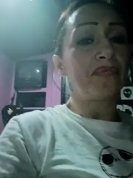 Snapshot of Dirtywhitebitch5150 chatting on 29, 11, 2025 Dirtywhitebitch5150 online show from 29, 11, 2025