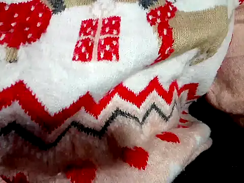 Snapshot of VNDANA_ chatting on 13, 12, 2025 VNDANA online show from 13, 12, 2025