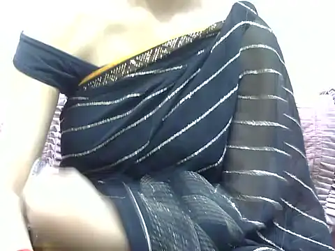 Snapshot of VNDANA_ chatting on 21, 4, 2026 VNDANA online show from 21, 4, 2026