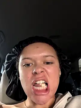 SHAUDiii online show from 7, 3, 2026