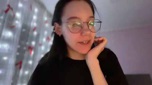 Snapshot of Vietero chatting on 25, 3, 2026 Vietero online show from 25, 3, 2026