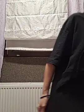 Snapshot of AllexyAle chatting on 17, 4, 2026 AllexyAle online show from 17, 4, 2026