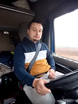 Amberdual online show from 28, 10, 2025