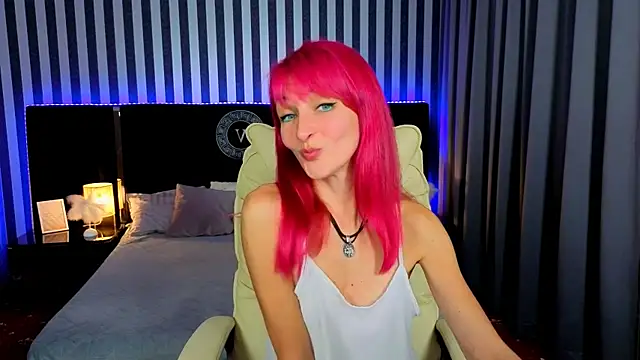 BrandyBloom online show from 8, 10, 2025