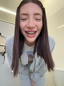 BallerinaCappuccino  online show from 4, 3, 2026