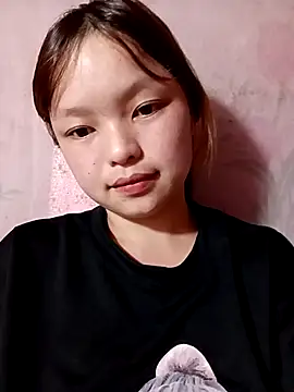 XoiXoi232 online show from 18, 9, 2025