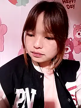 XoiXoi232 online show from 19, 11, 2025