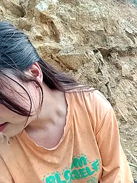 Snapshot of XoiXoi232 chatting on 27, 3, 2026 XoiXoi232 online show from 27, 3, 2026