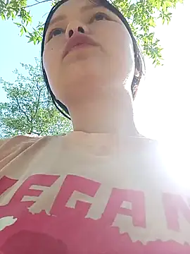 Snapshot of XoiXoi232 chatting on 12, 4, 2026 XoiXoi232 online show from 12, 4, 2026