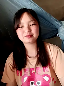 Snapshot of XoiXoi232 chatting on 14, 4, 2026 XoiXoi232 online show from 14, 4, 2026