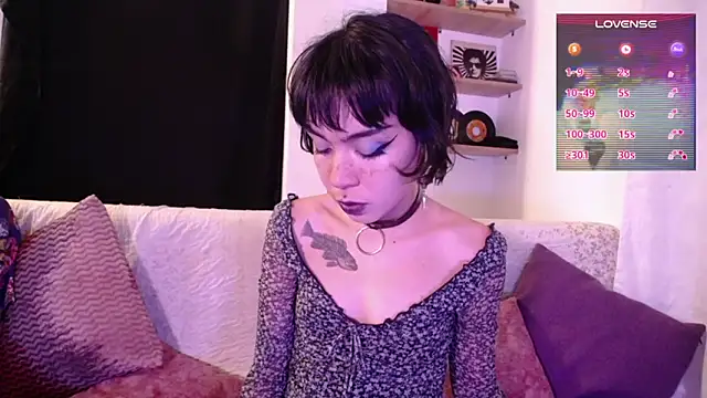 Snapshot of dark__nymph chatting on 13, 4, 2026 dark nymph online show from 13, 4, 2026