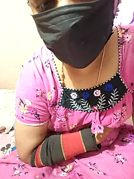 Snapshot of keralacouples11 chatting on 15, 12, 2025 keralacouples11 online show from 15, 12, 2025