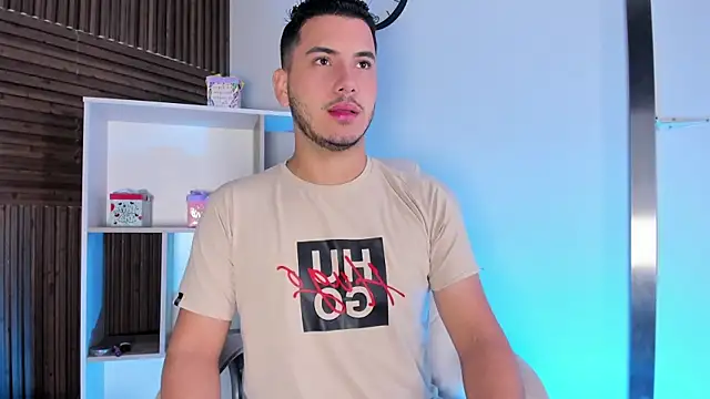 Axel grey  online show from 23, 10, 2025