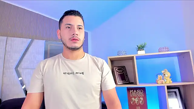 Axel grey  online show from 26, 3, 2026