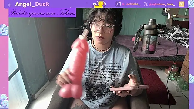 Angel Duck online show from 25, 2, 2026