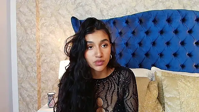 ValentiinaCruz online show from 22, 11, 2025