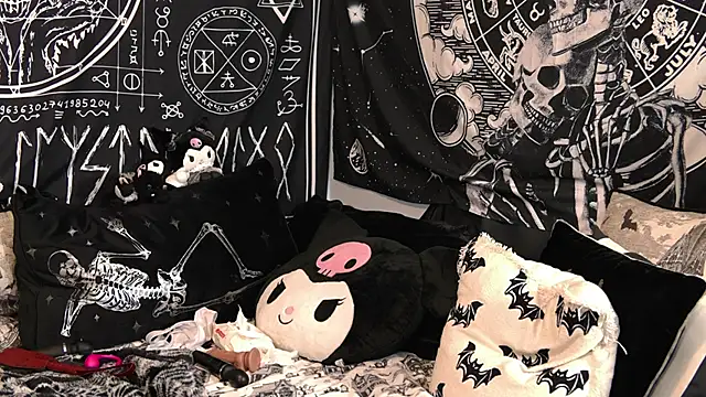 Snapshot of Paige_Turner chatting on 21, 3, 2026 Paige Turner online show from 21, 3, 2026