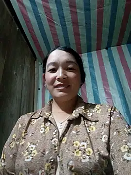 Snapshot of Bliss_rose chatting on 4, 10, 2025 Bliss rose online show from 4, 10, 2025