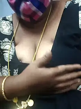 Snapshot of TAMIL_ELAKKIYA chatting on 17, 3, 2026 TAMIL ELAKKIYA online show from 17, 3, 2026