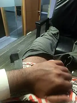 hotboy43339 online show from 20, 3, 2026