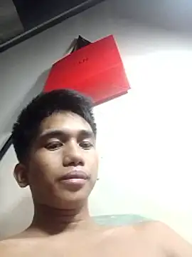 Snapshot of charlie0728 chatting on 14, 4, 2026 charlie0728 online show from 14, 4, 2026