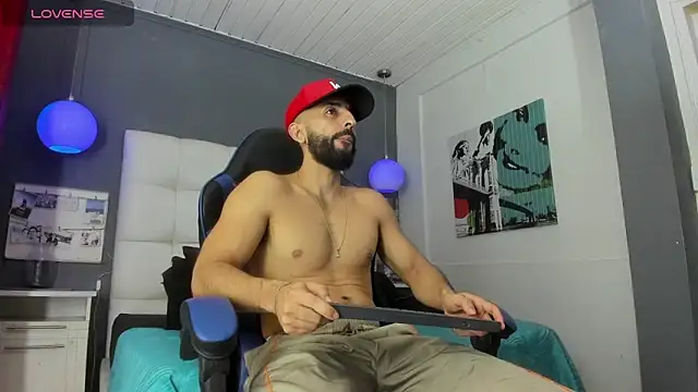 Yiyo10  online show from 19, 2, 2026