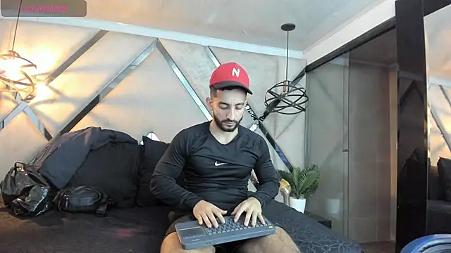 Snapshot of Yiyo10_ chatting on 21, 4, 2026 Yiyo10 online show from 21, 4, 2026