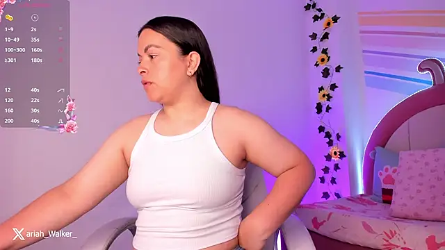 Ariah Walker  online show from 8, 10, 2025