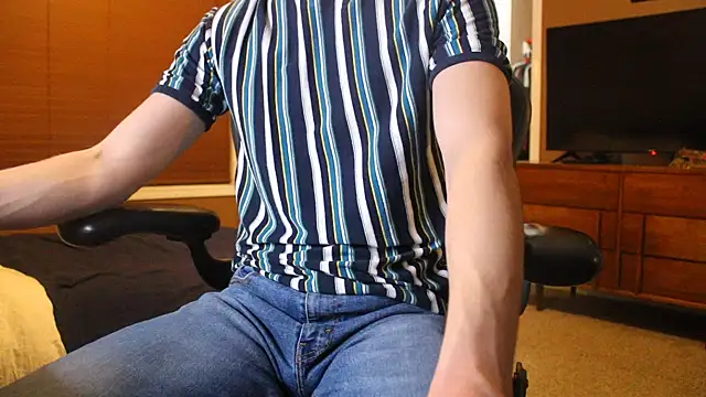 Snapshot of jjjjjfive chatting on 7, 3, 2026 jjjjjfive online show from 7, 3, 2026