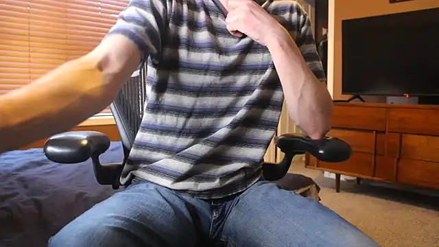 Snapshot of jjjjjfive chatting on 7, 4, 2026 jjjjjfive online show from 7, 4, 2026