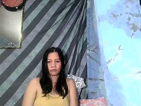 Snapshot of AgnesCutie chatting on 9, 10, 2025 AgnesCutie online show from 9, 10, 2025