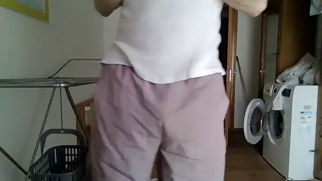 Snapshot of XLBarehengst chatting on 16, 3, 2026 XLBarehengst online show from 16, 3, 2026