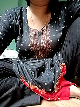 Snapshot of Rina-2 chatting on 16, 9, 2025 Rina-2 online show from 16, 9, 2025