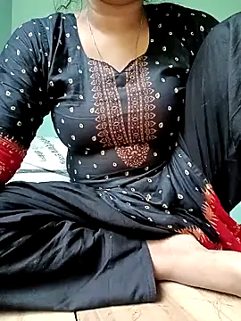 Snapshot of Rina-2 chatting on 17, 9, 2025 Rina-2 online show from 17, 9, 2025