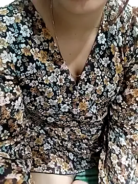 blueeyegirl22 online show from 1, 12, 2025