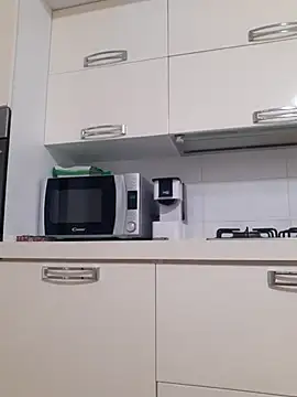 singolo discreto online show from 2, 3, 2026