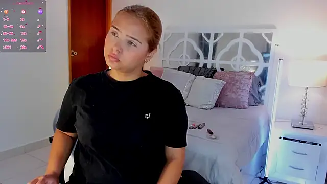 MikaelaStone online show from 20, 12, 2025