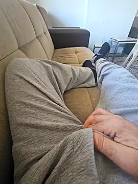 Snapshot of fena-sikerimmm chatting on 8, 3, 2026 fena-sikerimmm online show from 8, 3, 2026