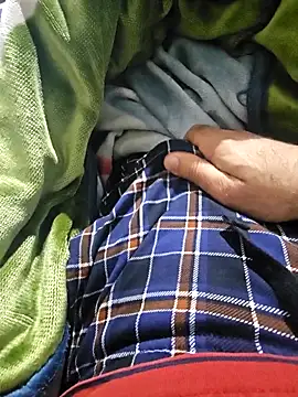 Snapshot of fena-sikerimmm chatting on 23, 4, 2026 fena-sikerimmm online show from 23, 4, 2026