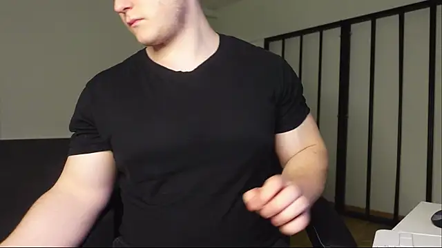 Snapshot of Richard_Dullas chatting on 4, 12, 2025 Richard Dullas online show from 4, 12, 2025