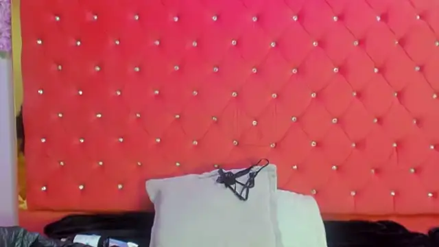 Snapshot of Nanis_James chatting on 1, 4, 2026 Nanis James online show from 1, 4, 2026