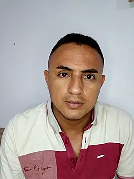 Geral Yeraldyn09 online show from 18, 9, 2025