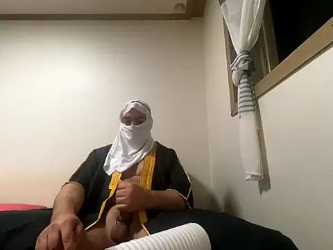 Snapshot of sheikhbandar06_09 chatting on 16, 10, 2025 sheikhbandar06 09 online show from 16, 10, 2025