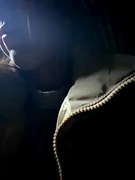 Huong-Ly online show from 27, 11, 2025