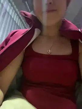 Huong-Ly online show from 17, 2, 2026