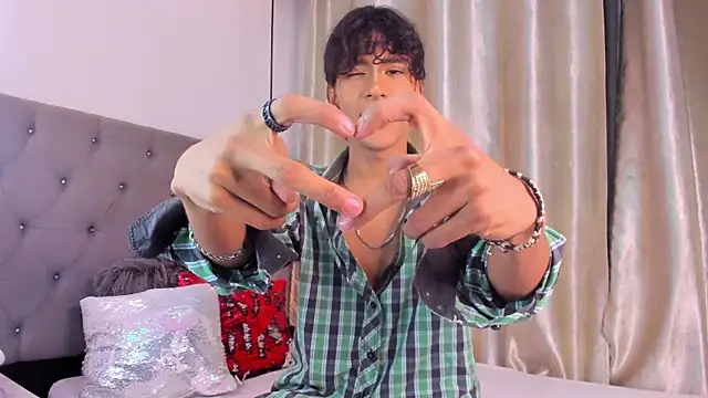 Snapshot of d3rke_666 chatting on 8, 10, 2025 d3rke 666 online show from 8, 10, 2025